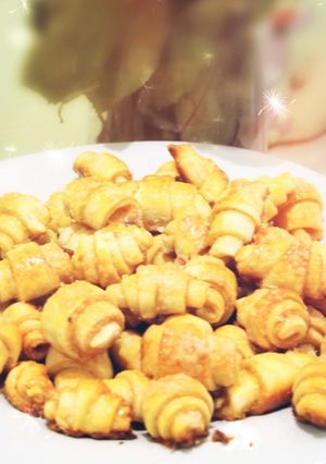 Рогалики з сирного тіста