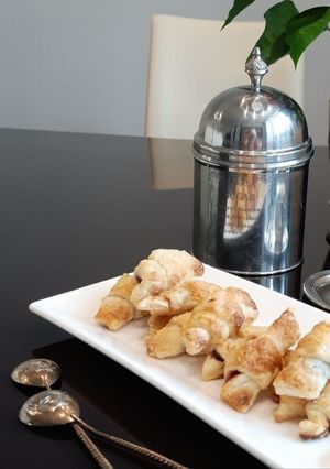 Рогалики с вишнями