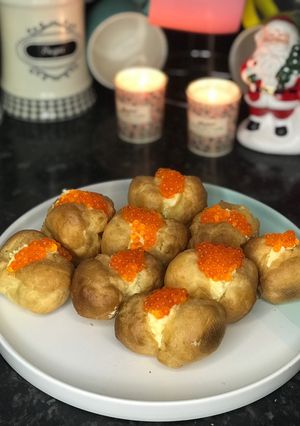 Профітролі з соленою начинкою