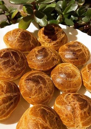 Профитроли с заварным кремом