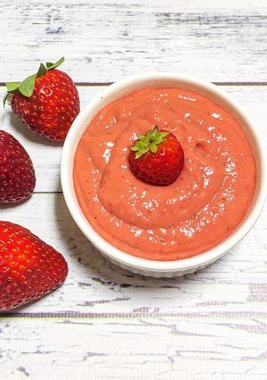 Клубничный курд