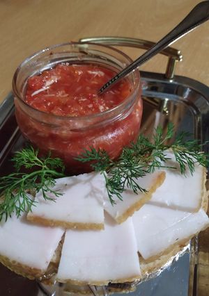 Аджика із хріном