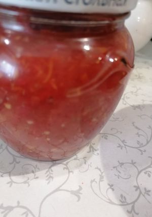 Аджика из жмыха помидоров