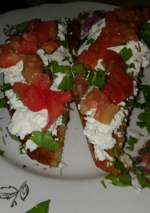 Брускета с творожной массой