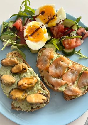 Брускети з морепродуктами