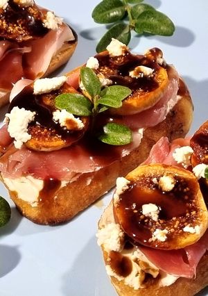 Брускетти з інжиром за 5 хвилин, як у ресторані