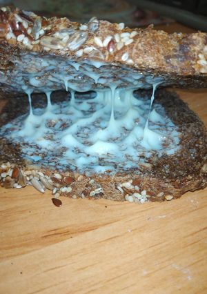 Бутерброд со сгущенкой