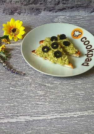 Бутерброди з авокадною пастою