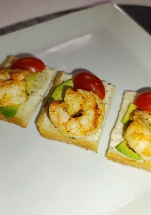 Бутерброди з креветками