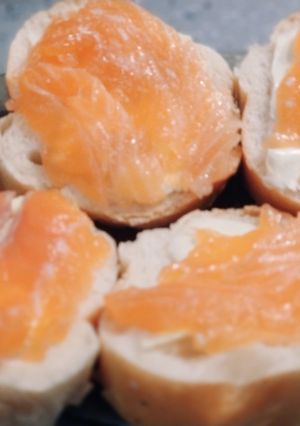 Бутерброды с лососем