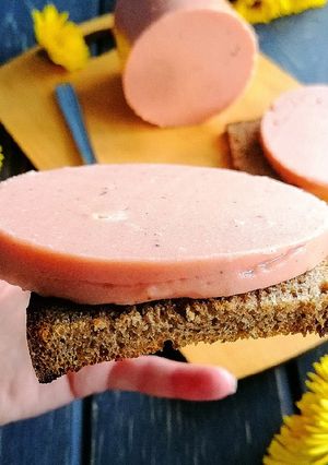 Веган бутерброды с гороховой колбасой