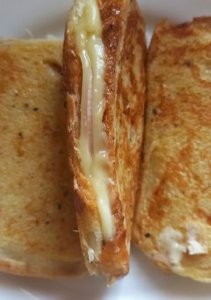 Гарячі бутерброди на сніданок