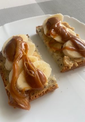 Сендвіч з арахісовою пастою