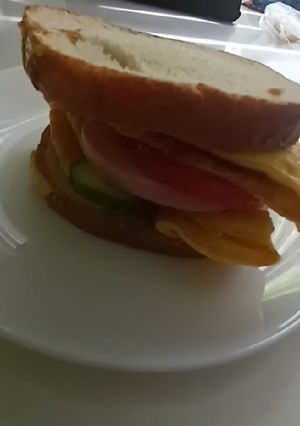 Сніданок-сендвіч