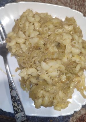 Макарони з тушкованою капустою