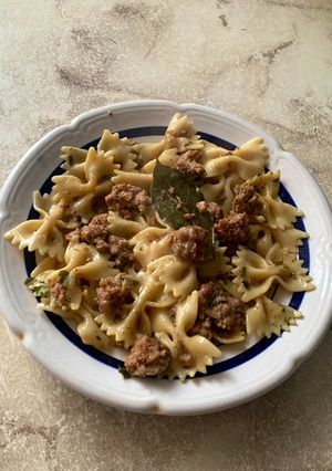 Макарони з фаршем із свинини