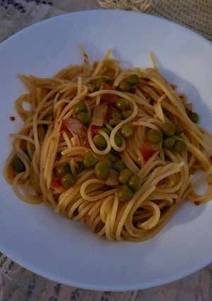 Паста з зеленим горошком