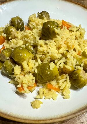 Рис з брюссельською капустою в мультиварці