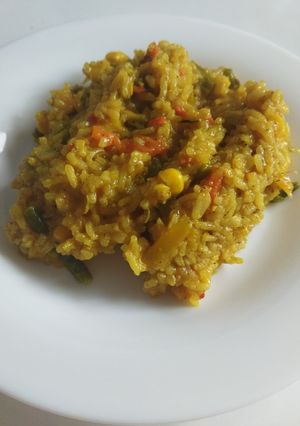 Рис з замороженими овочами