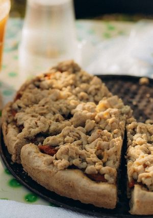 Тертий пиріг на маргарині з гарбузовим пюре