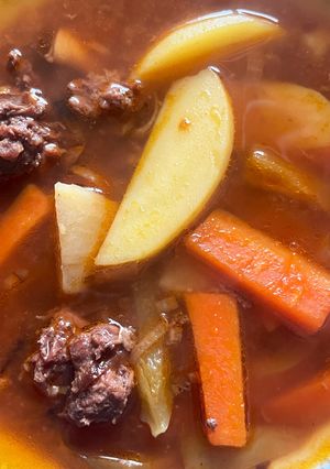 Бограч з тушкованкою