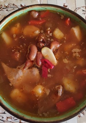 Бограч з телятиною та квасолею