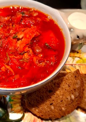 Борщ з яловичиною та болгарським перцем