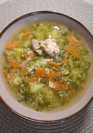 Зелений борщ зі щавелем та філе міньйон