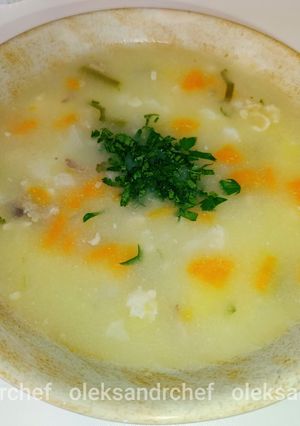 Курячий суп з кукурудзяною крупою