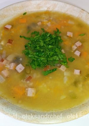 Пшоняний суп з потрошками/Millet soup with giblets