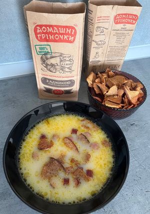 Сирний суп з гріночками