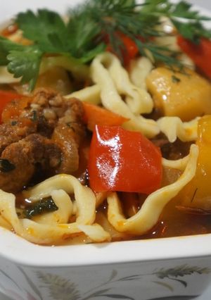 Смачний супчик після ситних свят! Лагман з домашньою локшиною!