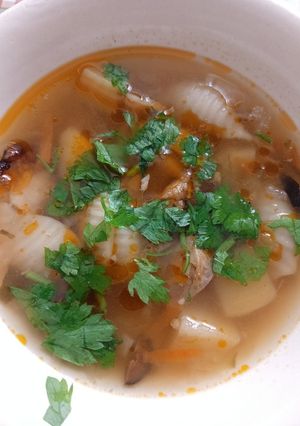 Різновид солянки з макаронами в мультиварці-скороварці