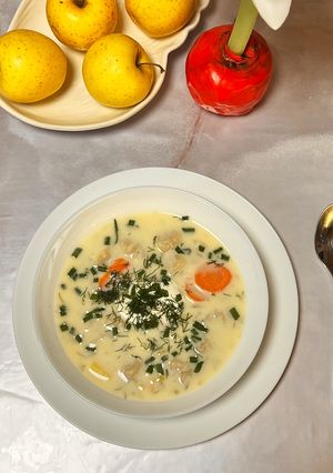 Суп з пельменями