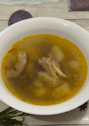 Суп з молодої квасолі