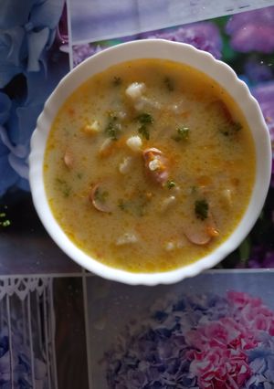 Суп з цвітної капусти