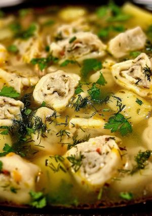 Суп з часниковими галушками