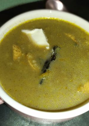 Суп з сушених грибів