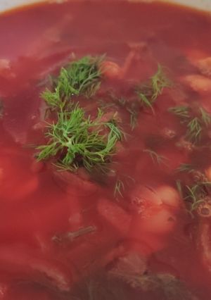 Борщ з квасолею і курячим філе. Готуємо швидко