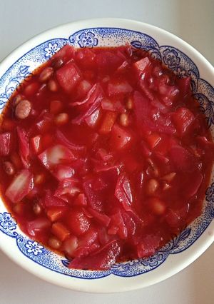 Борщ з квасолею