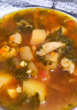 Борщ зі щавлем та яйцем