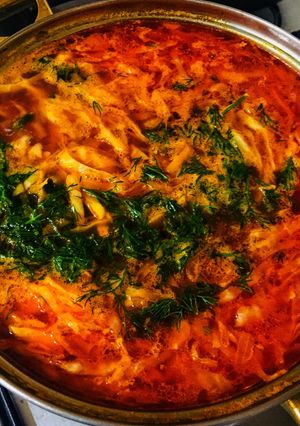 Борщ украинский с капустой