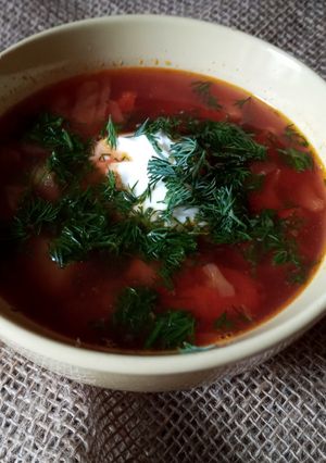 Пісний борщ з чорносливом