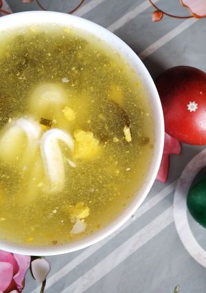 Щавлевий борщ "Великодній"