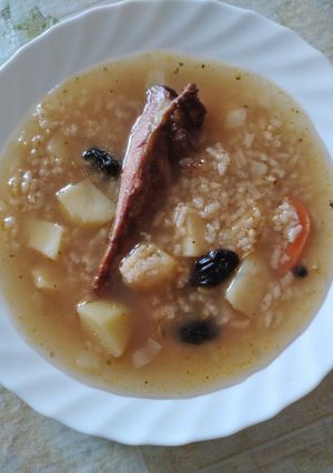 Харчо с копчёными рёбрышками