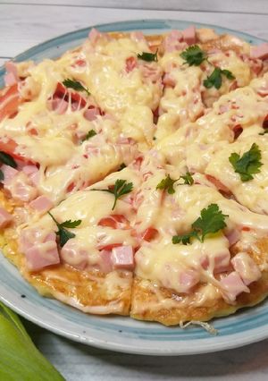 Картопляна піца на сковороді