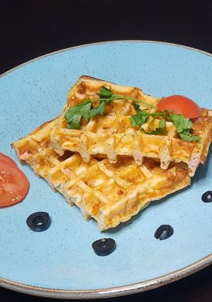 Вафлі-піца з томатами