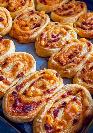 Міні-піца з листкового тіста