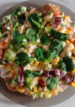 ПХ Піца на капустному тісті з міксом овочів і сиром