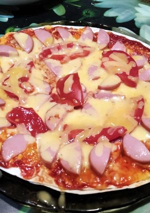 Піца з лаваша у мікрохвильовці